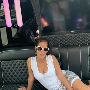 Meet your Posher, Maria